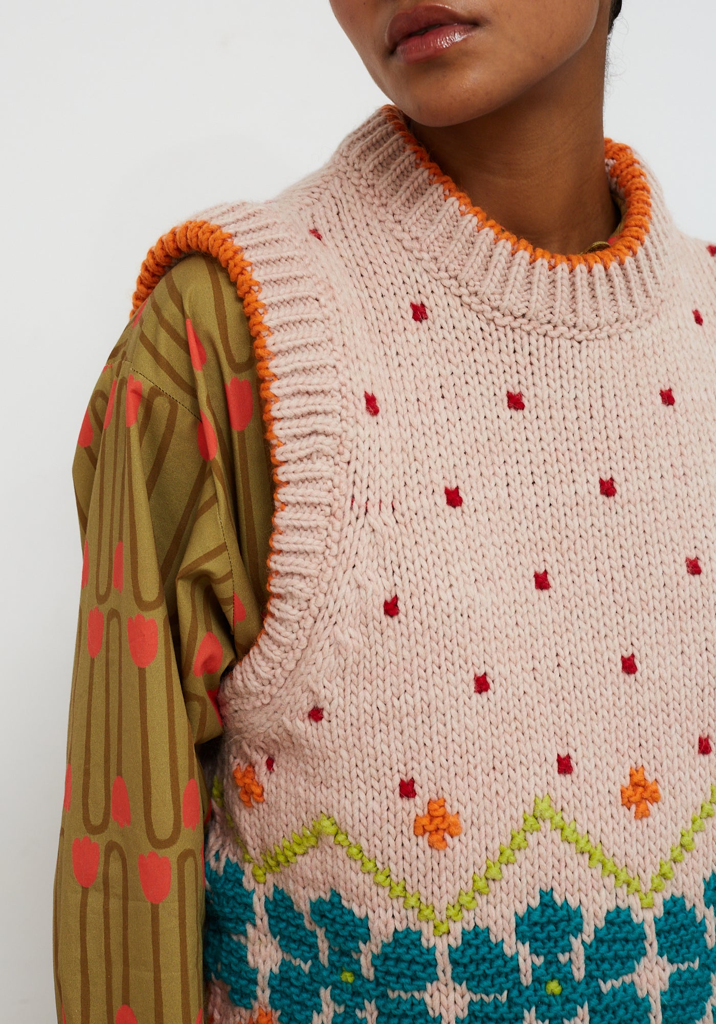 Jumpy Nude Vest