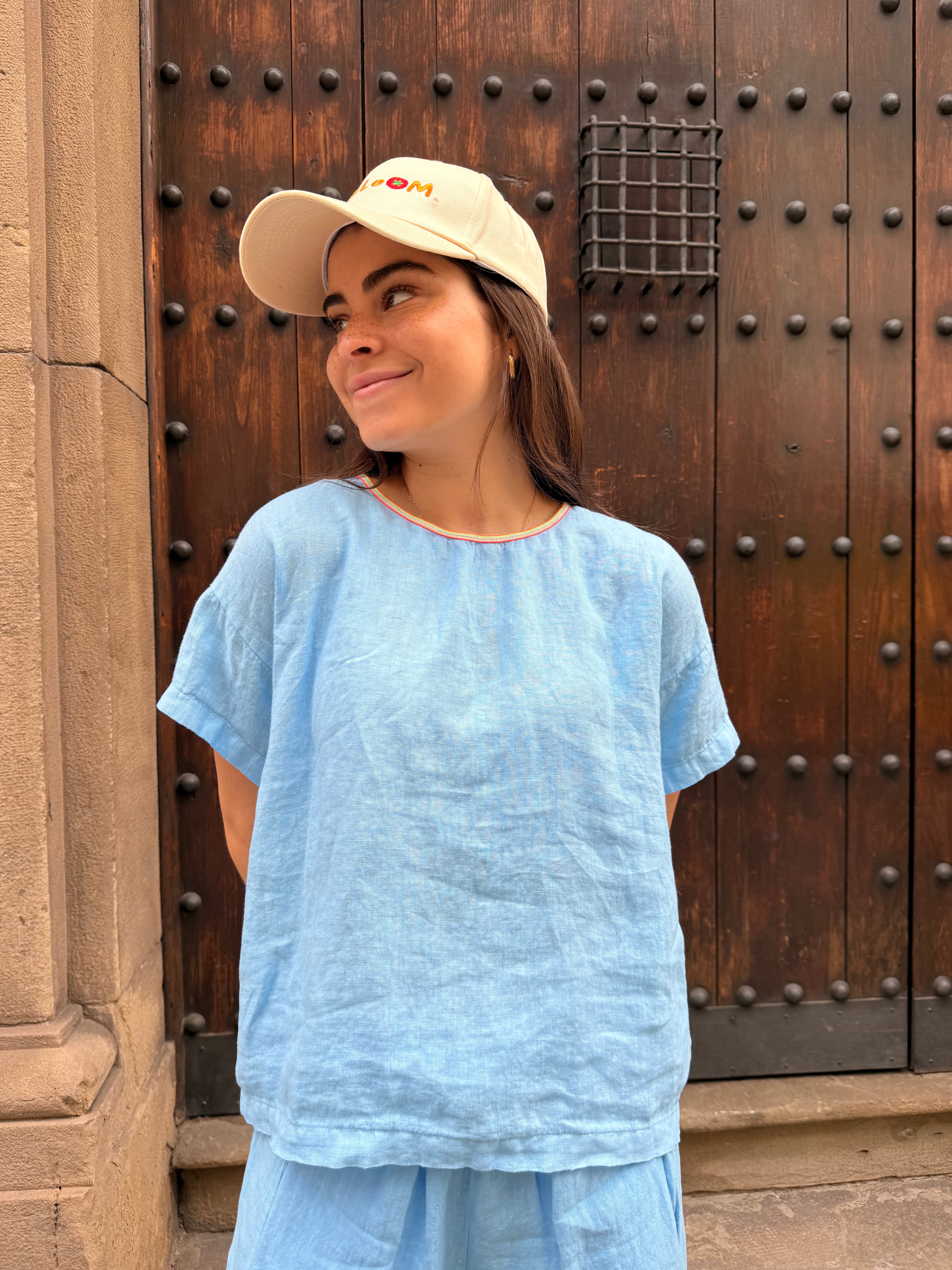 Flake Linen Sky Blouse