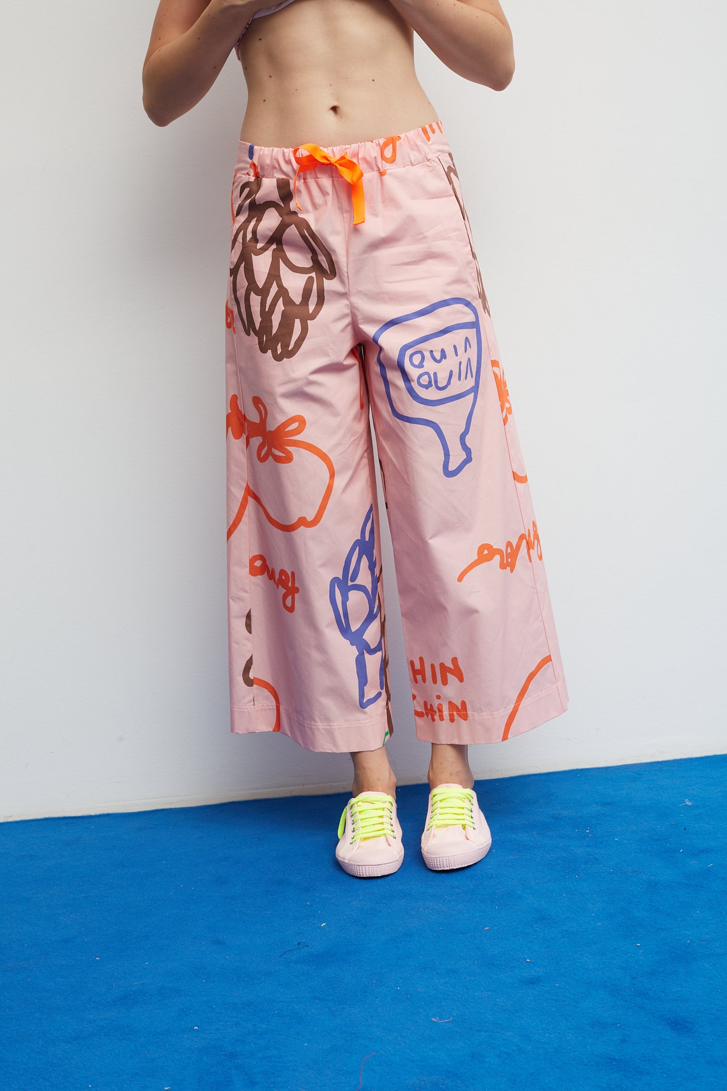 Pantaloni Bomba Rosa