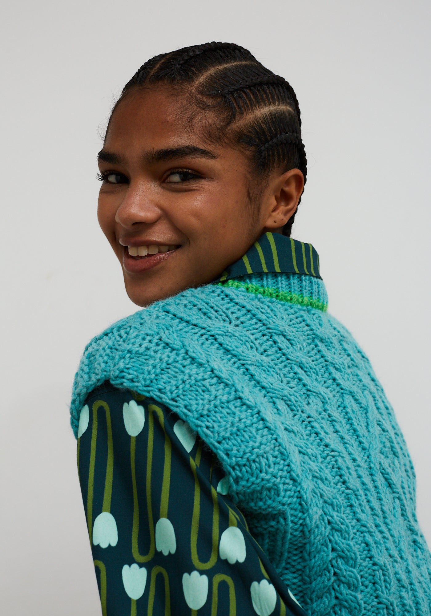 Nest Turquoise Vest