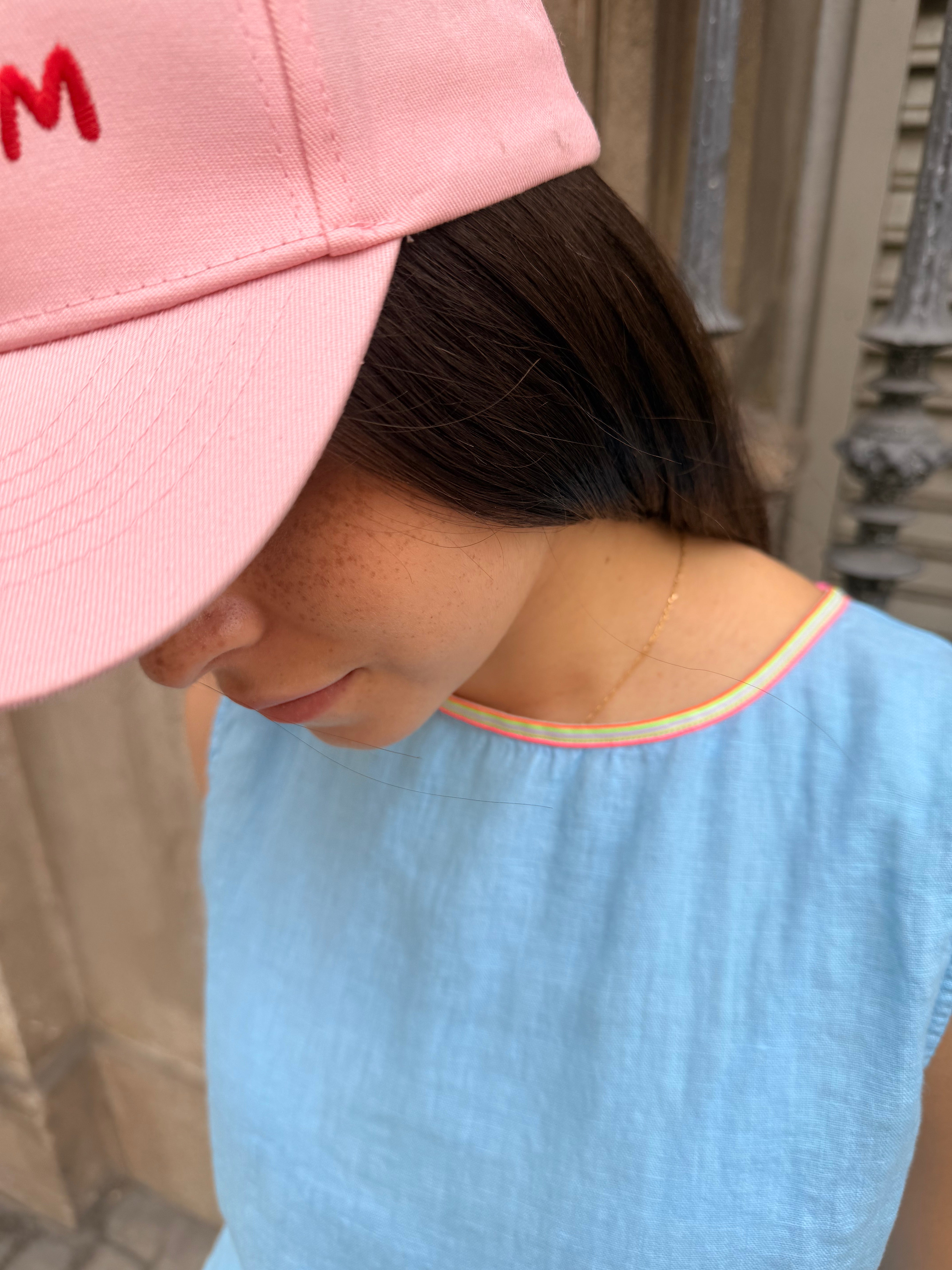Top Ana Himmelblau