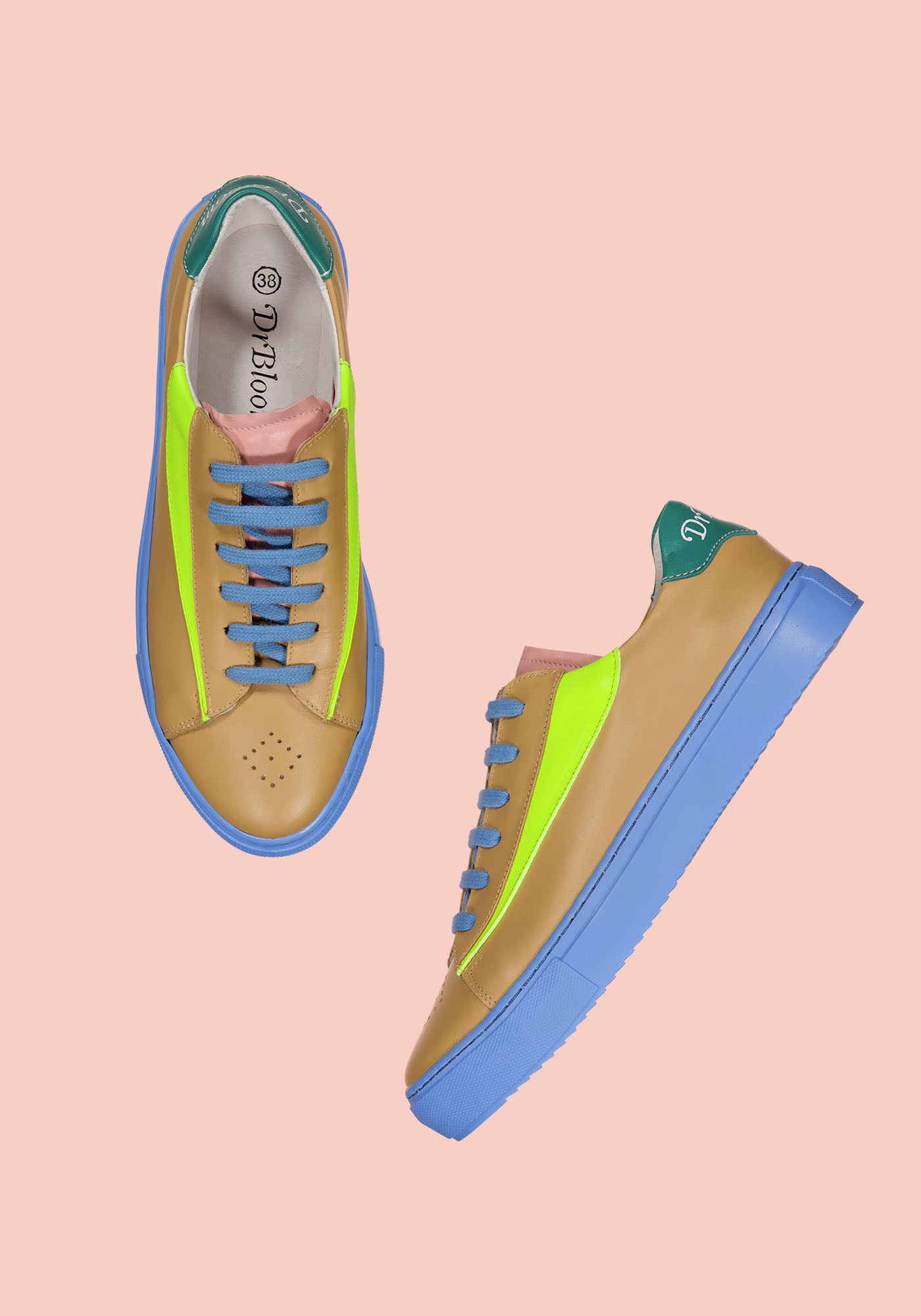 Camel Vibe Sneakers